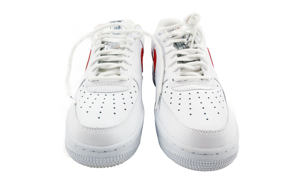 Nike Air Force 1 LV 8