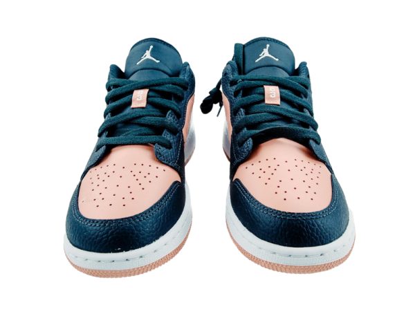 NIKE Air Jordan 1 Low