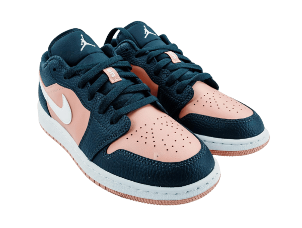 NIKE Air Jordan 1 Low