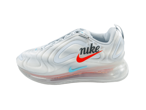 NIKE Air Max 720