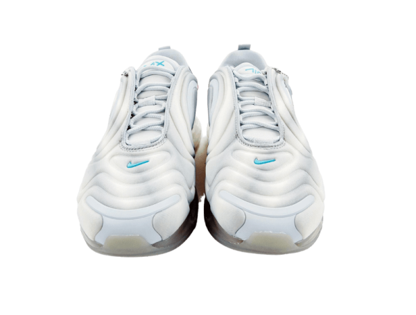 NIKE Air Max 720