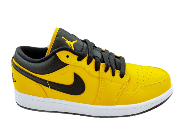 NIKE Air Jordan 1 Low