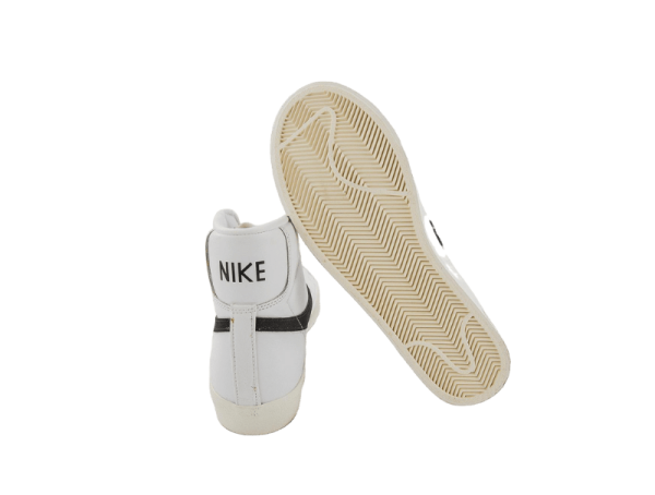 NIKE Blazer Mid' 77 VNTG
